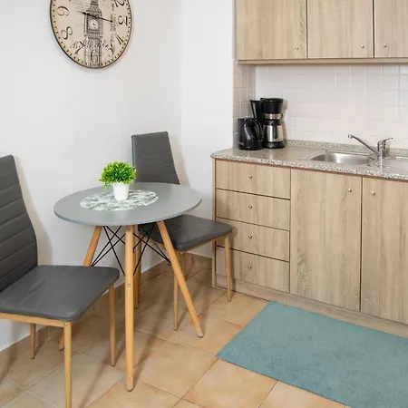 Seven Heaven Premium Apartament Salonic