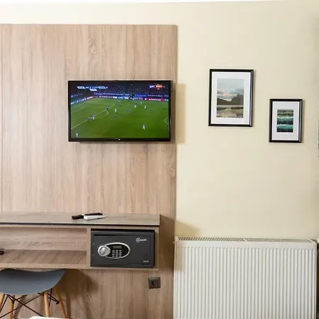 Seven Heaven Premium سالونيك