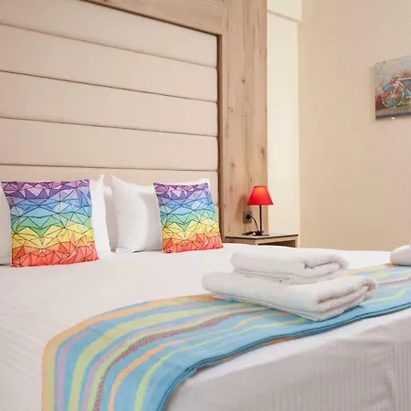 Seven Heaven Premium Apartment
