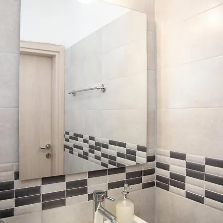 Seven Heaven Premium